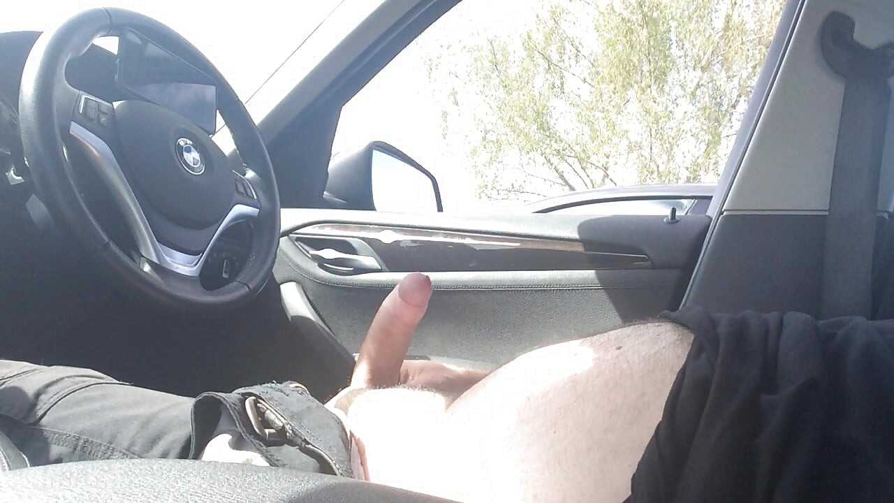 Wank in Tesco car park