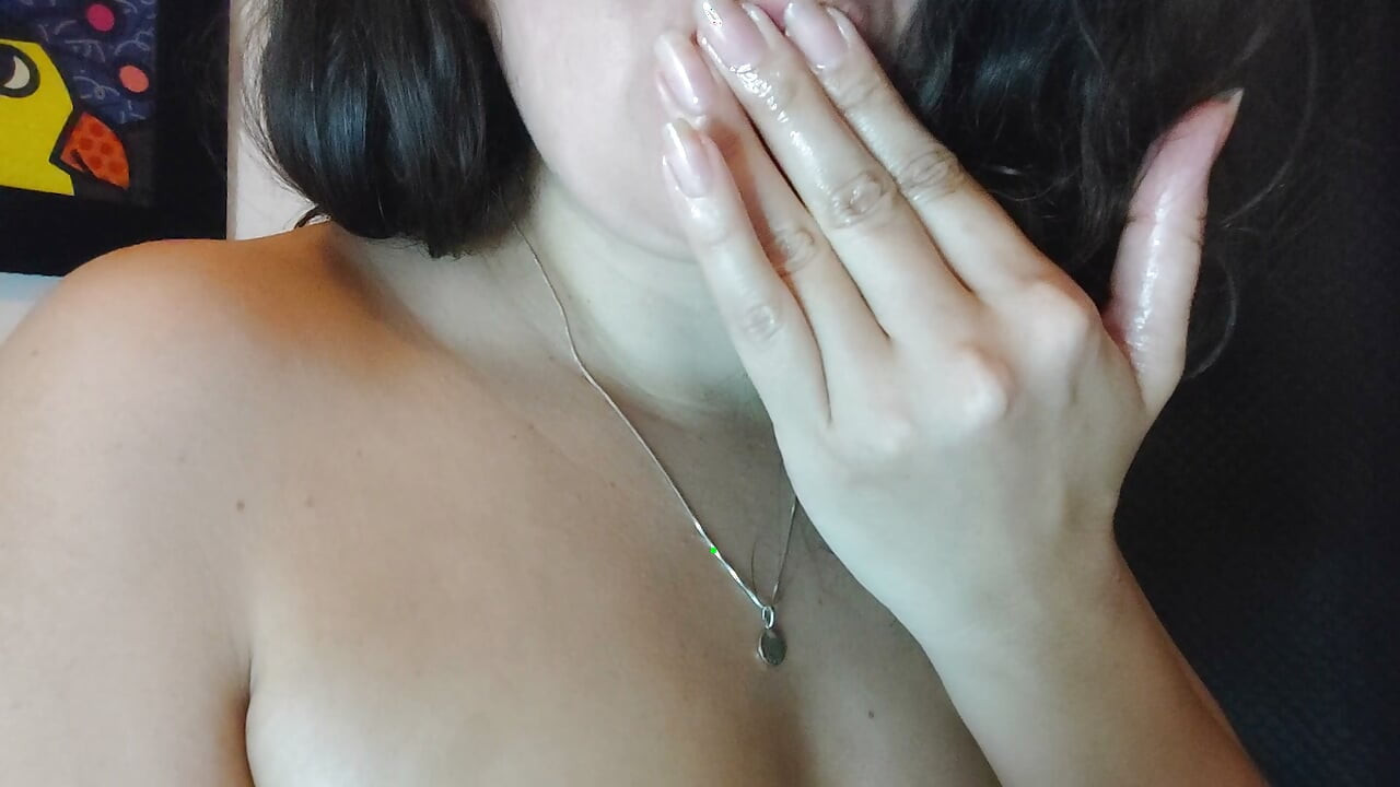 Peitos Naturais, modelo safada guiando sua punheta. JOI