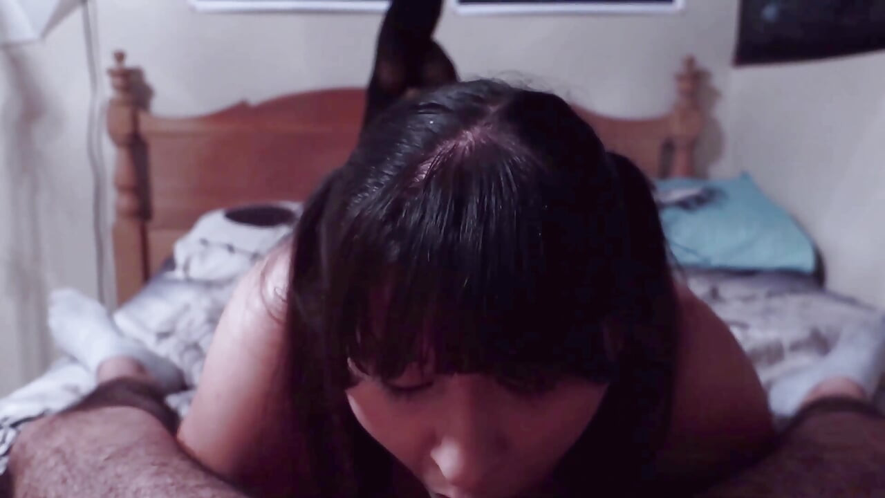 자지를 빨아주는 Sis