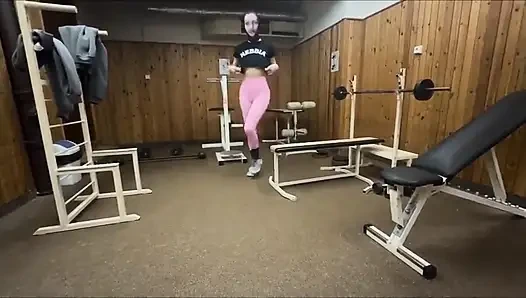 Spor salonunda riskli seks. Çok fazla proteine ihtiyacım var