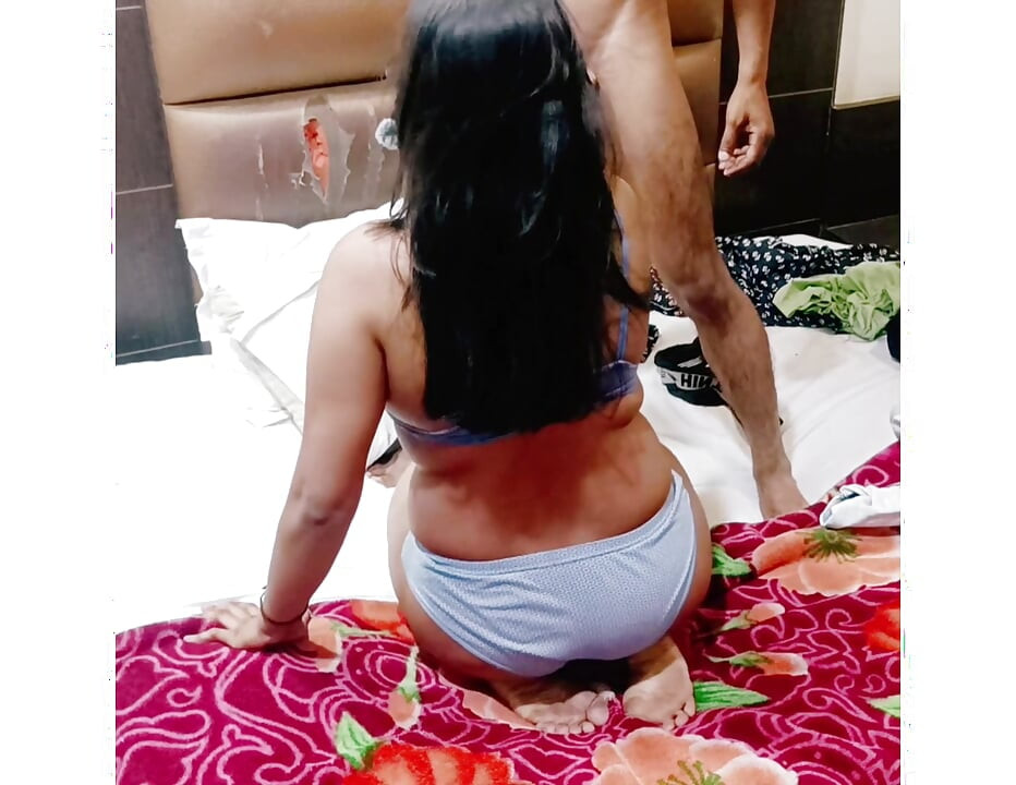 The pleasure of talking dirty to your boyfriend and rubbing your pussy with his hands