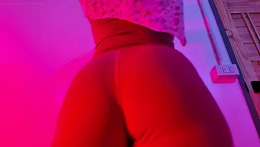 Aku mestinya nggak menggoda aku untuk menggodaku dengan legging gym rahasiaku