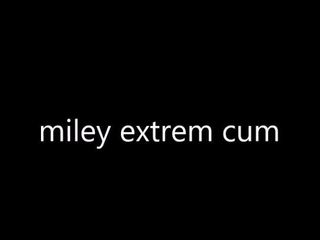 Miley Extrem кончает
