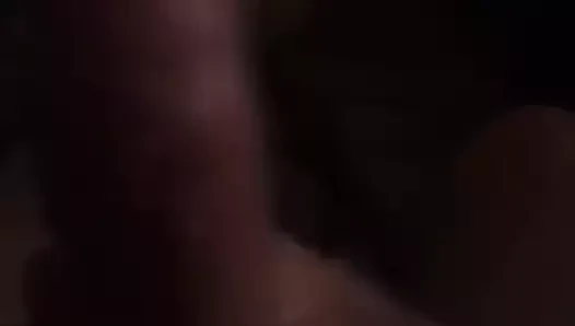 El leviatan moustro biblico escupiendo