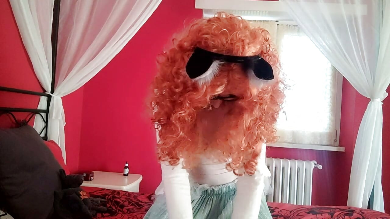 У цієї кішки гарна