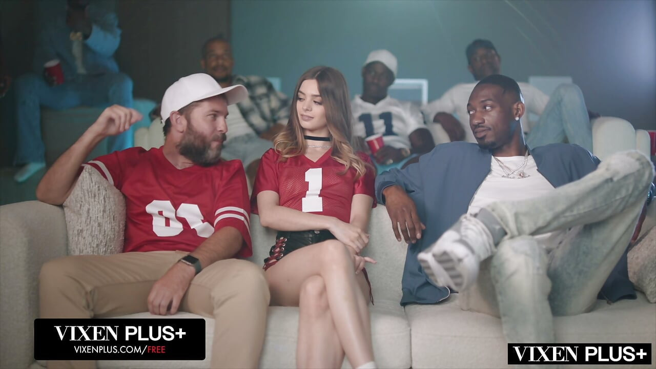 VIXENPLUS Molly Little Fucked In 6 BBC Gangbang