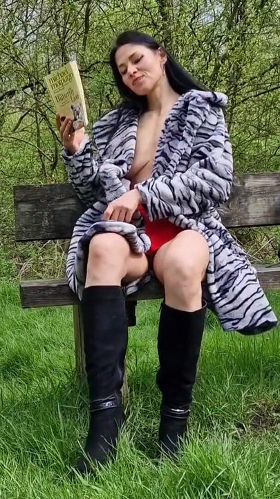 Memorable moment from "No panties in public park"
