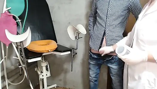 Perawat Dewasa Super Panas Membuatku Cum