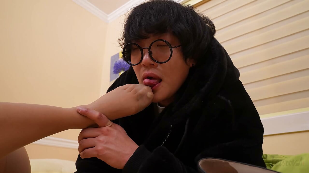 Bestie's Feet Got Me Addicted After I Fucked Her