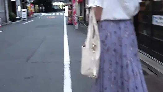 A065G01 Höhepunkt, sex mit einer saugenden schönheit, die den speer rollt!