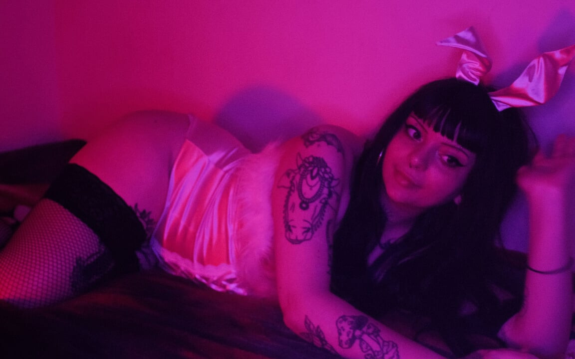 I Luv to Pleasure Myself
