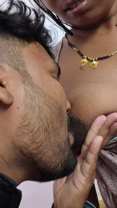 StepSister is kissing her stepbrother and stepbrother is sucking his sister's boobs. - Boobs sucking video | Clip 1