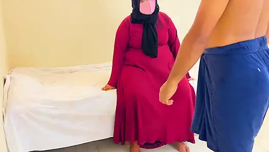 Fucking a Chubby Muslim Mother-in-law Wearing a Red Burqa & Hijab (Part-2)