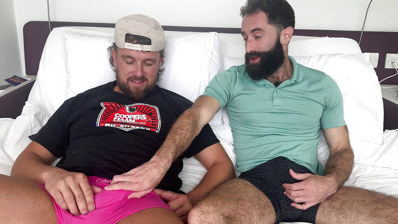 První gay zkušenost mého přítele s Američanem