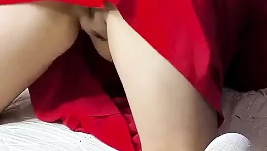 Arap lezbiyen genç kız ateşli orta yaşlı seksi kadın tarafından sikiliyor