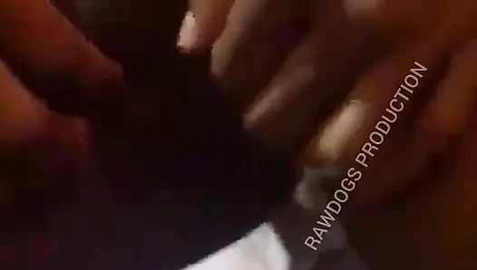 Лапочка в домашнем видео чувствует себя хорошо