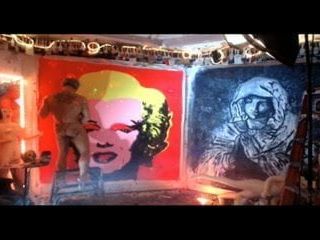 O pênis de Brent Ray Fraser pinta Marilyn Monroe de Warhol