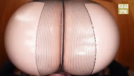 Schweiß-beleuchtete spannung steigt, als eine gefesselte schönheit ihre mutige, überwältigende präsenz entfesselt -szene.3