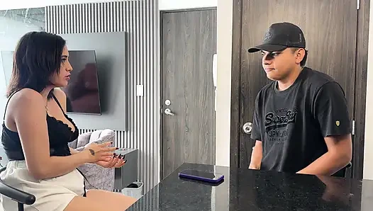 First photo shoot with a weird big ass girl and I ended up cumming right inside her