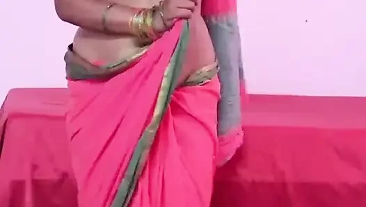 Mami Ki Lal Sari Dekh Ke Land Khada Hogya Hardcore Chudai with Mami