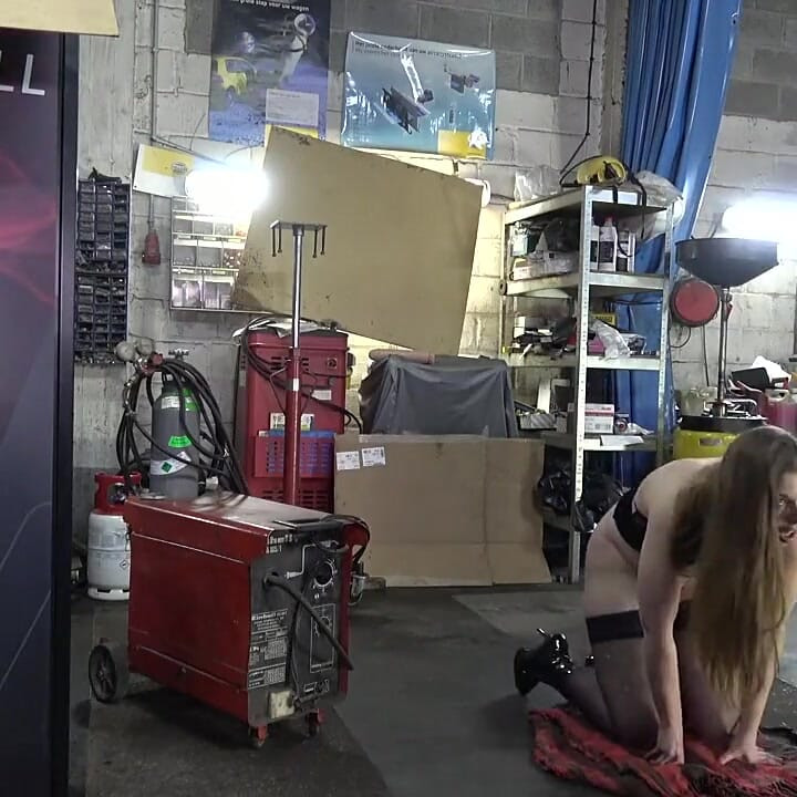Alice Maze: Fuck Scene Alt Cam
