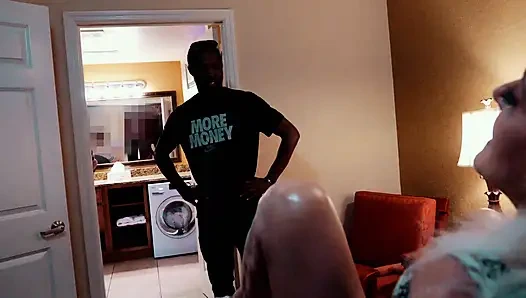 Slutty MILF Realtor Fucks for Deposit From BBC Client