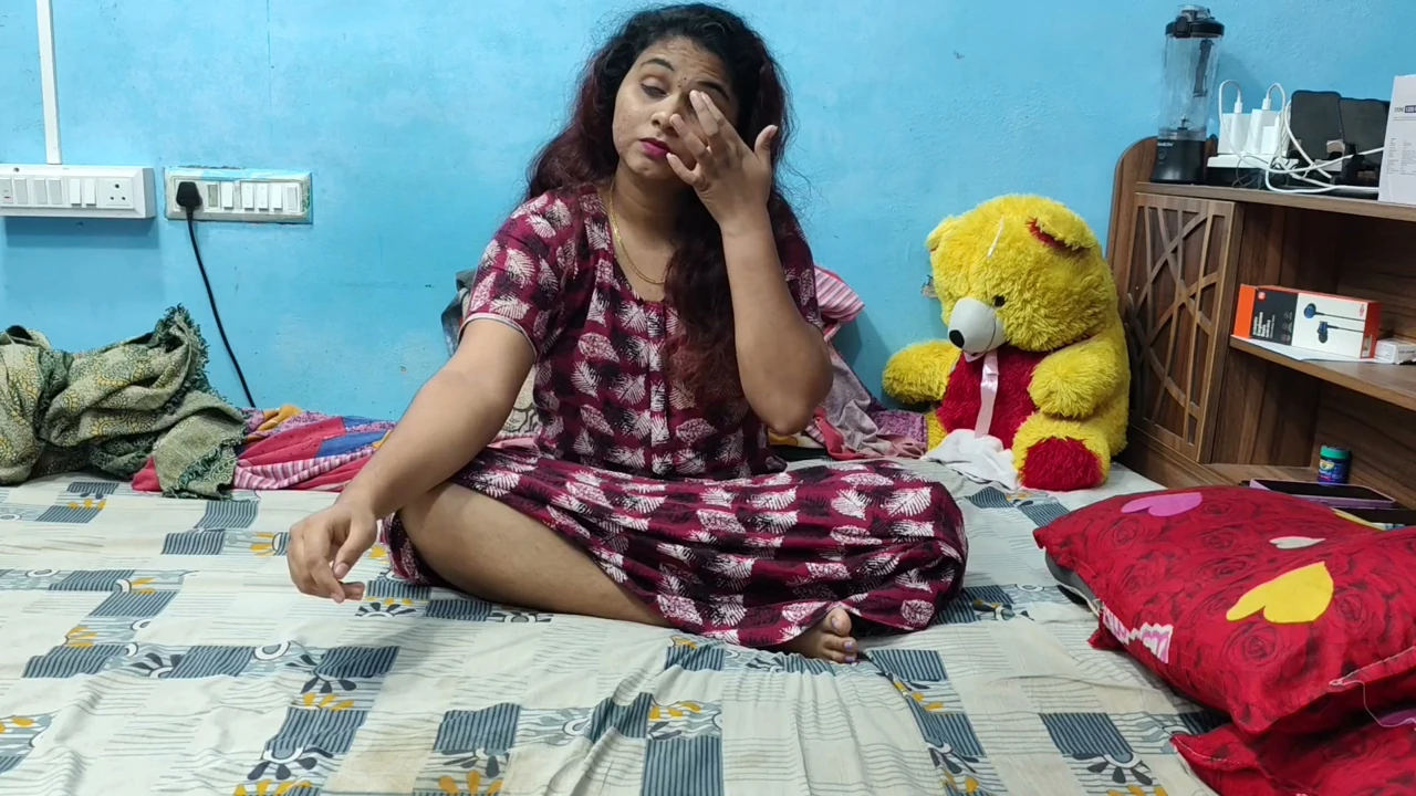 Mallu wife doing hard hand job to husband