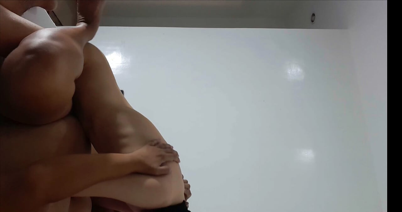 חלק 2: שערוריית פינאי ביסאיה איוט סה ג'ד אין