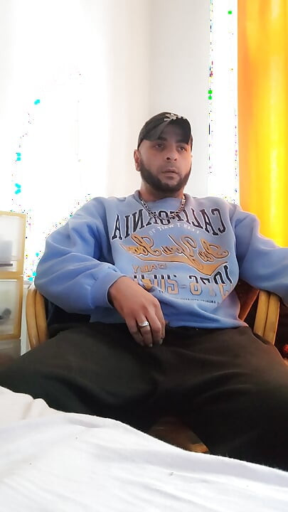 濕，臭襪子，內衣。超級骯髒的母豬