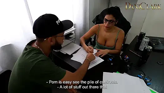 En Sevdiğim Porno Aktrisi Sheila Ile Tanışiyorum