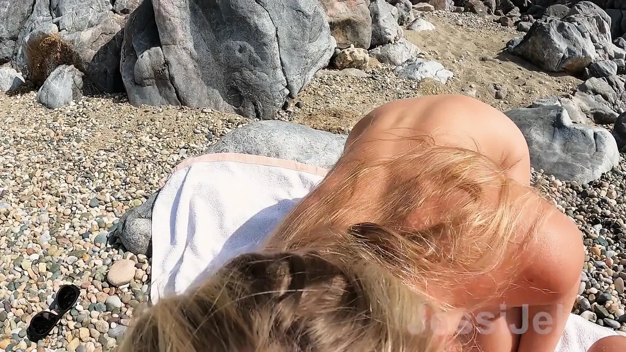 She Masturbated on the Beach and Got Sex with Stranger in All Holes Anal Creampie Jessijek