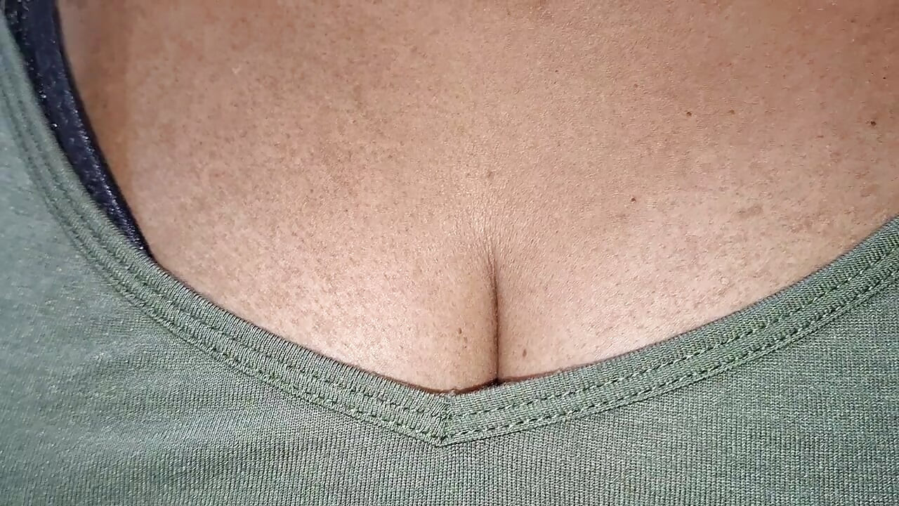 Asian Mature Woman super hot video