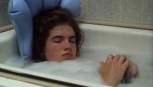 Young Heather Langenkamp takes a bath