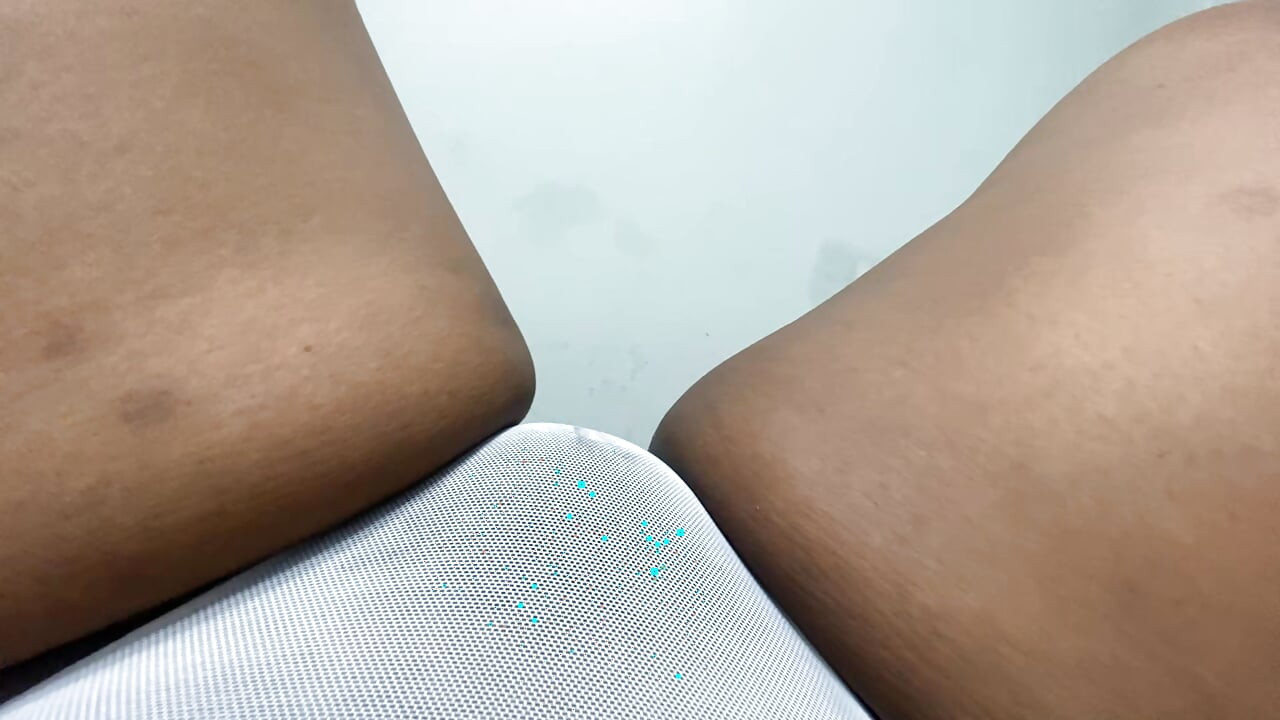 Brutal masturbation of a soaked slut who won't stop moaning