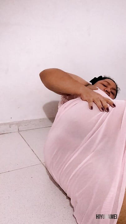 Let's play with my big pussy while you get there