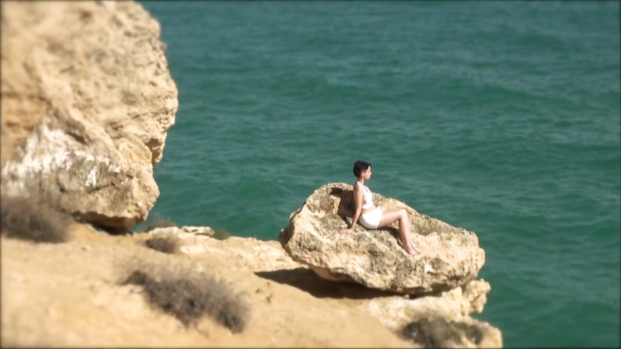 모노크로만틱 화이트