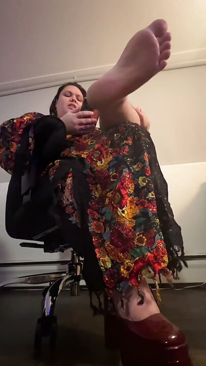 Foot Fetish Cuck SPH