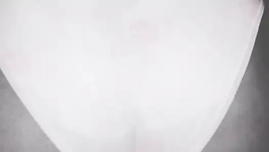 Cewek seksi ini lagi asik ngompol bagian 1!