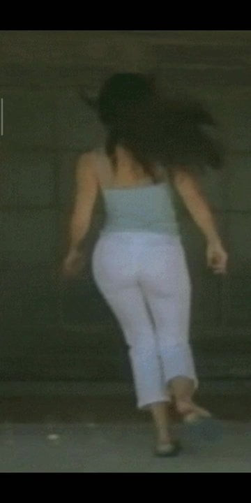 Jennifer love Hewitt