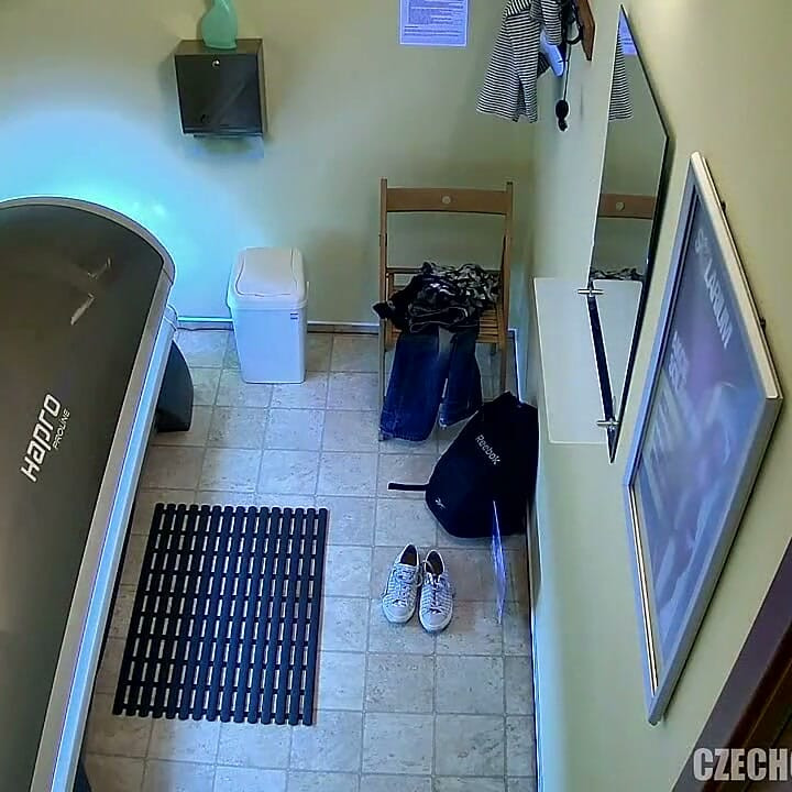 Czech Gay Solarium 10 Hung Twink’s Hot Finish Caught on Camera