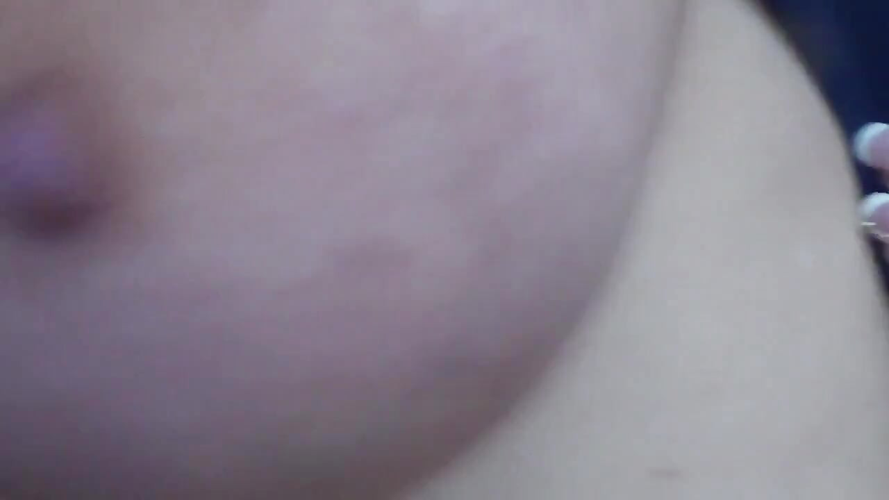 Big boobs bouncing
