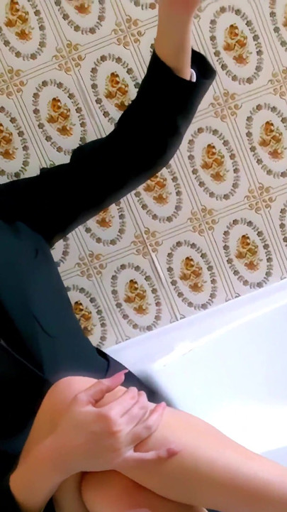 College Bath 1 Featuring Sophia Smith