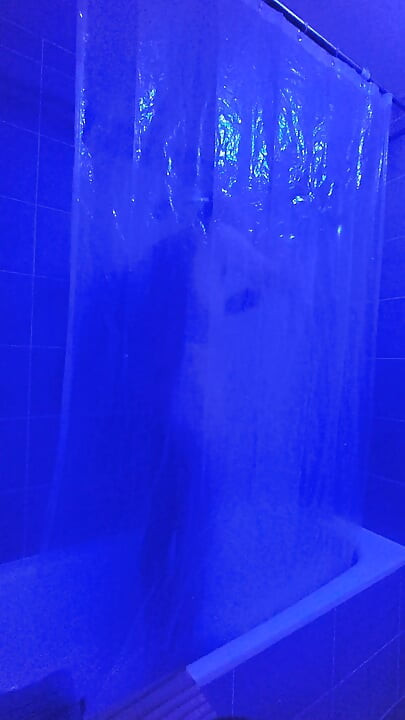 I'm taking a shower