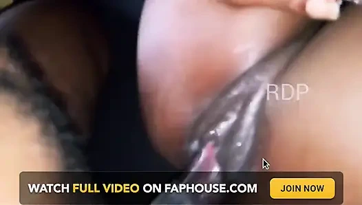 Teen College Girl Using Vibrator on Her Wet Juice Dripping Pussy While Fucking Her