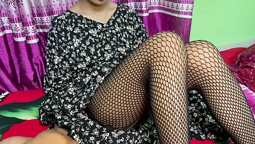 Spend a quality time with my sexy girl friend in my friends house