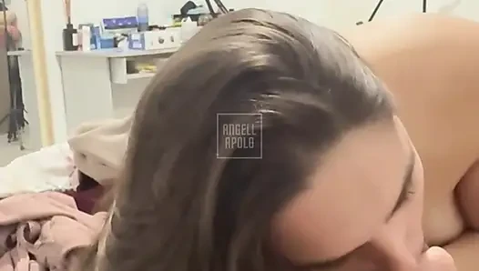 Pacar Seksi Setelah Pesta Perusahaan