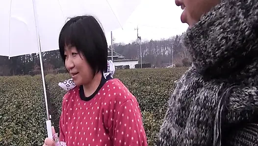 A076G08 Обычная зрелая женщина, работающая на ферме на чайной плантации! Тайно разочарован и подача заявки на съемку AV.