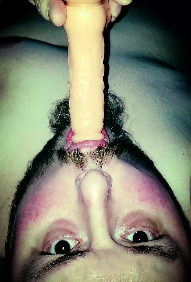 Fucking my mouth with my dildo, with filters lol