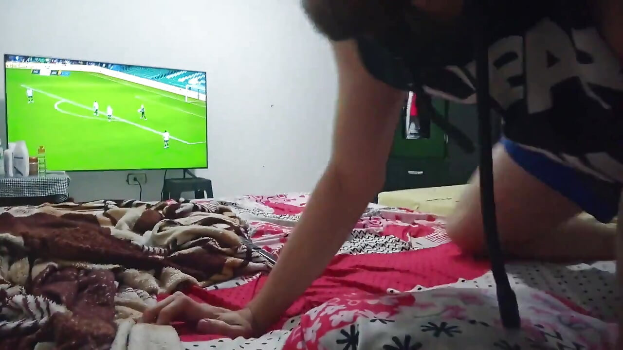 18 year old brunette big saggy tits from New York United States fucking her stepbrother's big dick ohorn