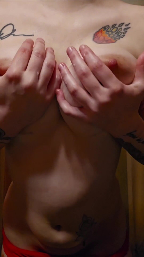 Touching and massaging my tits | Clip 2